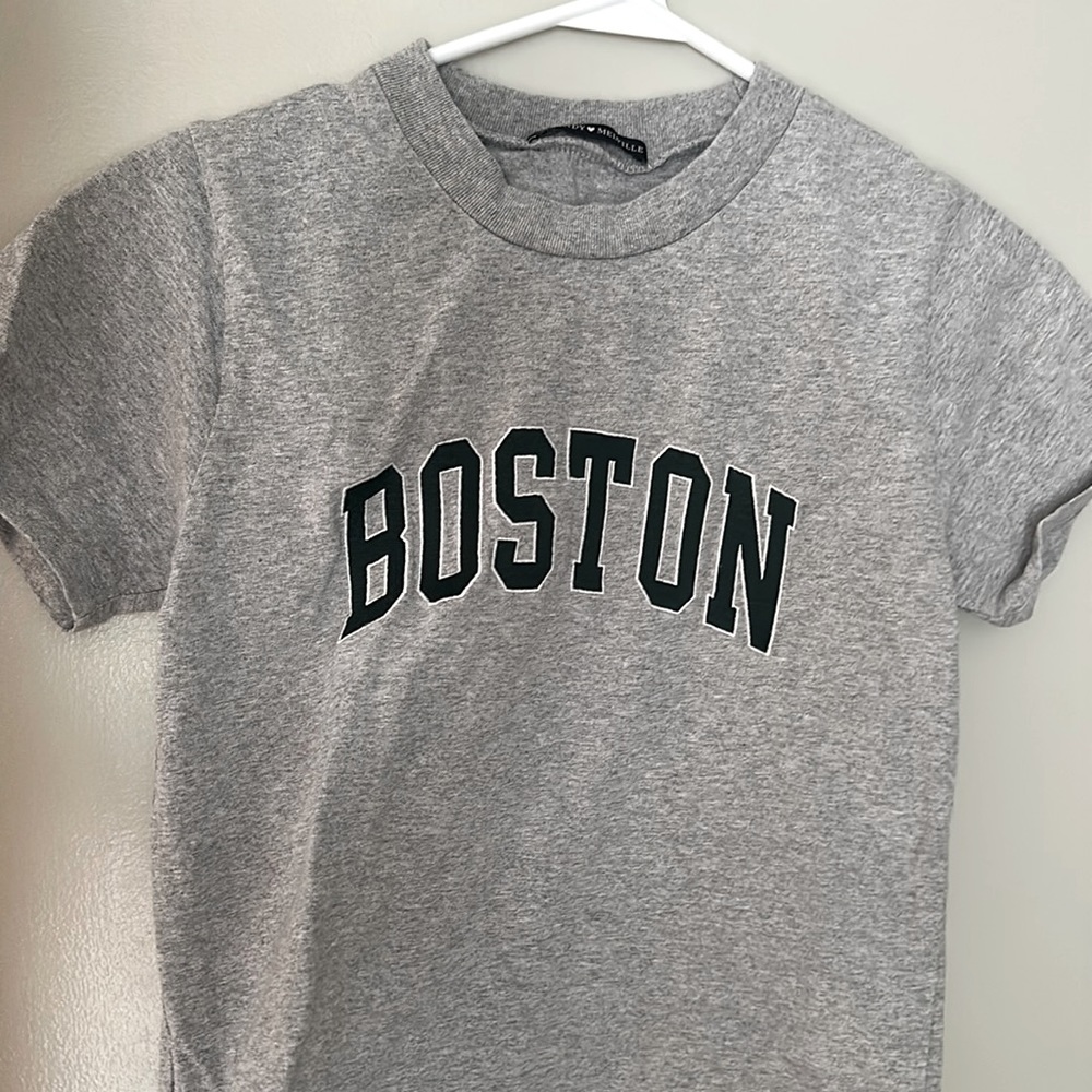 Brandy Melville tee